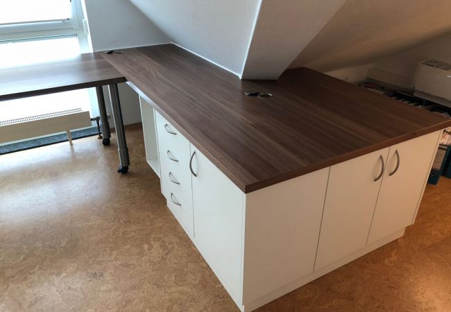 Schreibtisch unter Dachschräge Schreibtisch unter Dachschräge
