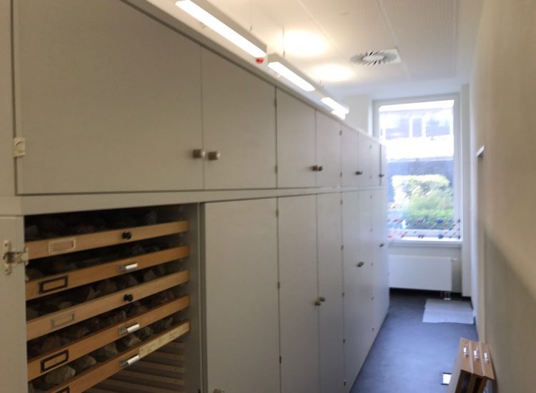 Schubkastenschrank Schubkastenschrank