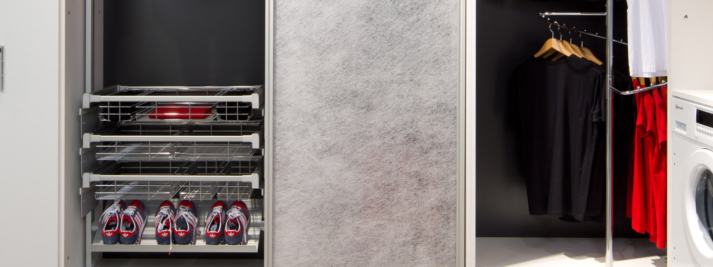 Begehbarer Kleiderschrank nach Maß