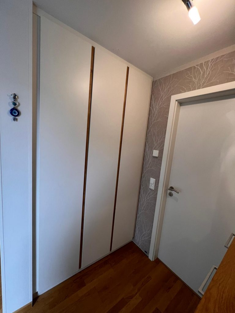 Einbauschrank als Garderobe