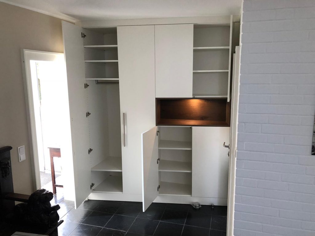 Garderobeneinbauschrank
