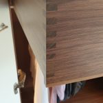 Kleiderschrank Schublade, Massivholz Nussbaum