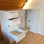 Kleiderschrank Schubladen