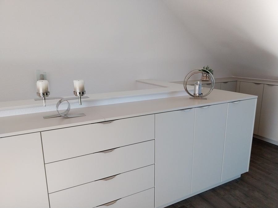 Schrank unter Dachschräge Schrank unter Dachschräge