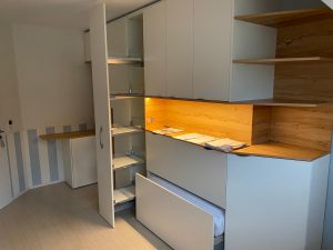 Schrankbett Belitec mit Apothekerauszug